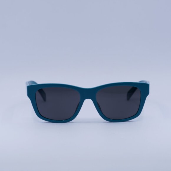 🕶️ New Celine CL40249U 87A Sunglasses - Neon Turquoise Frame, Smoke Lenses - Picture 2 of 11